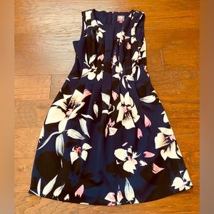 NW. Vince Camuto size 10 dress.